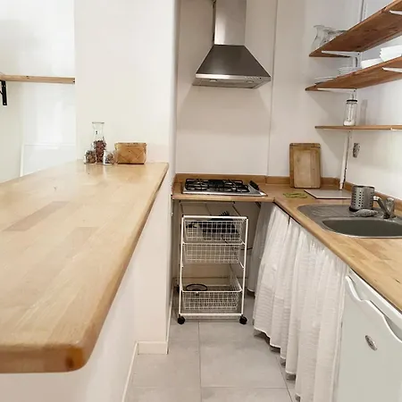 On Matejki Street By Plac Trzech Krzyzy Apartamento