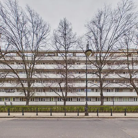 On Matejki Street By Plac Trzech Krzyzy Apartment